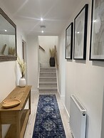 Luxury Cottage, Views of the Lakes With Hot Tub