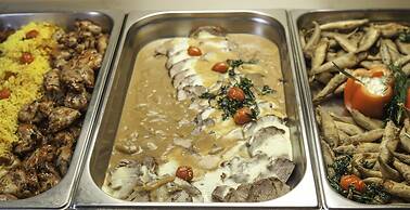 PENELOPE BEACH HOTEL APTS