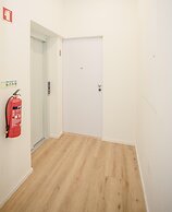 Liiiving - Sweet Sunlight Apartment