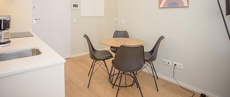 Liiiving - Sweet Sunlight Apartment