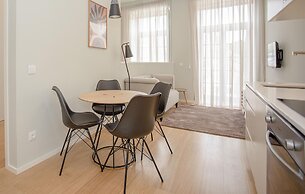 Liiiving - Sweet Sunlight Apartment