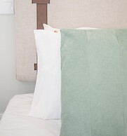 Liiiving - Sweet Sunlight Apartment