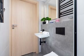 Studio Apartments Cracow by Renters