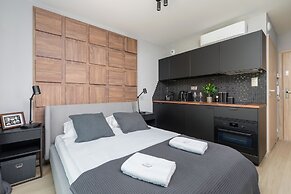 Studio Apartments Cracow by Renters