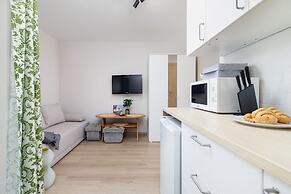 Studio Apartments Cracow by Renters