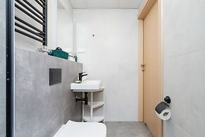 Studio Apartments Cracow by Renters