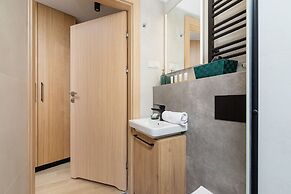 Studio Apartments Cracow by Renters