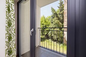 Studio Apartments Cracow by Renters