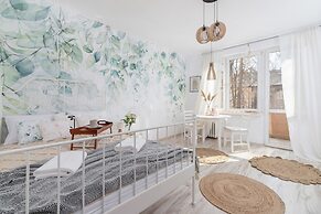 Studio Cracow Mitery by Renters