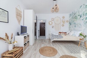 Studio Cracow Mitery by Renters
