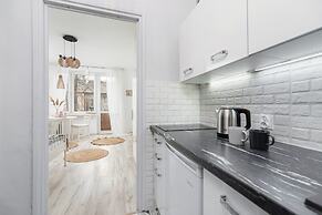 Studio Cracow Mitery by Renters