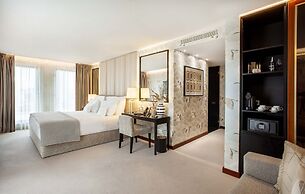 Wine & Books Porto Hotel - Small Luxury Hotels of the World