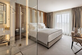 Wine & Books Porto Hotel - Small Luxury Hotels of the World