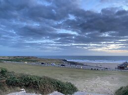 Beautiful 1-bed Studio in Porthcawl Near Beach