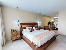 The Grand Resort and Spa