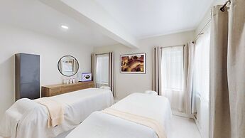 The Grand Resort and Spa