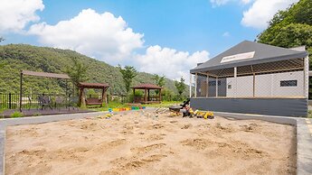 Hongcheon Toliaigeullaemping