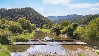 Hongcheon Toliaigeullaemping