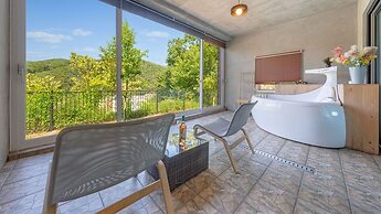 Hongcheon Toliaigeullaemping