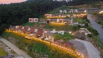 Hongcheon Toliaigeullaemping