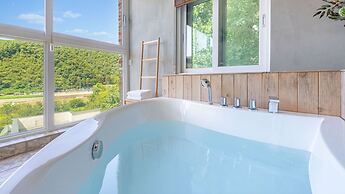 Hongcheon Toliaigeullaemping