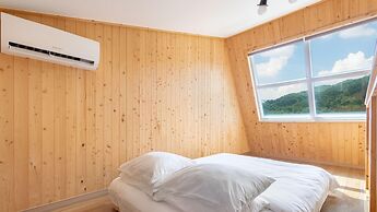 Hongcheon Toliaigeullaemping