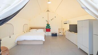 Hongcheon Toliaigeullaemping