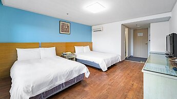 Jeju Honeycrown Hotel