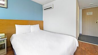 Jeju Honeycrown Hotel