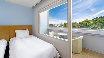 Jeju Honeycrown Hotel