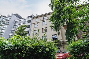 Apartment Cracow Syrokomli by Renters