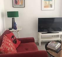 Impeccable 1-bed Apartment in London