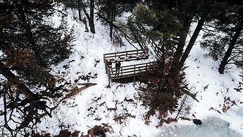 Holiday Inn Express Strathroy by IHG