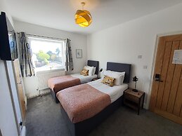 North Cambridge Guesthouse