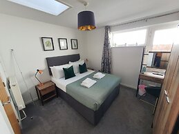 North Cambridge Guesthouse