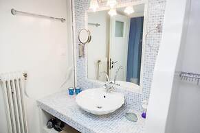 Charming Apartment in Pagkrati-GTD95602