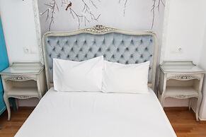 Charming Apartment in Pagkrati-GTD95602