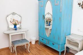 Charming Apartment in Pagkrati-GTD95602