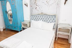 Charming Apartment in Pagkrati-GTD95602