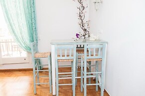 Charming Apartment in Pagkrati-GTD95602
