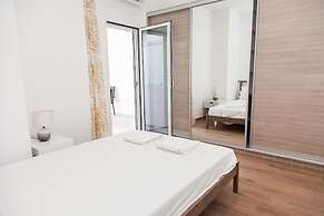 Gorgeous Apartment in Athens GTD8280-02