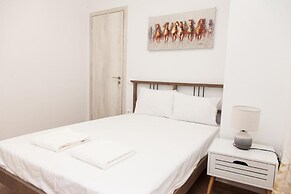 Gorgeous Apartment in Athens GTD8280-02