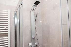 Gorgeous Apartment in Athens GTD8280-02