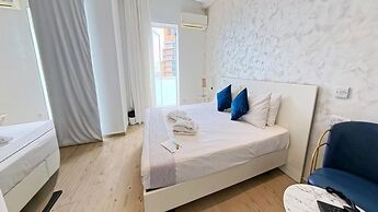 G Hotel by JL