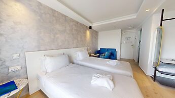 G Hotel by JL