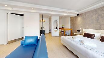 G Hotel by JL