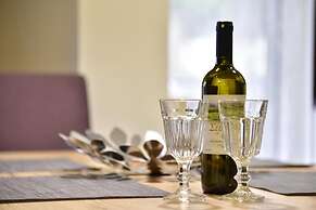 Piraeus Class Apt GTD8324