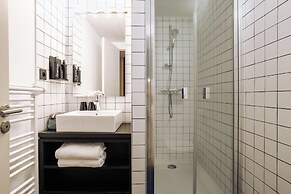 RockyPop Grenoble Hotel