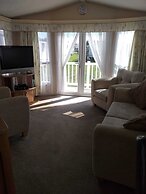 Captivating 2-bed 6 Berth Caravan in Ingoldmells