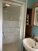 Remarkable 2-bed Caravan in Ingoldmells